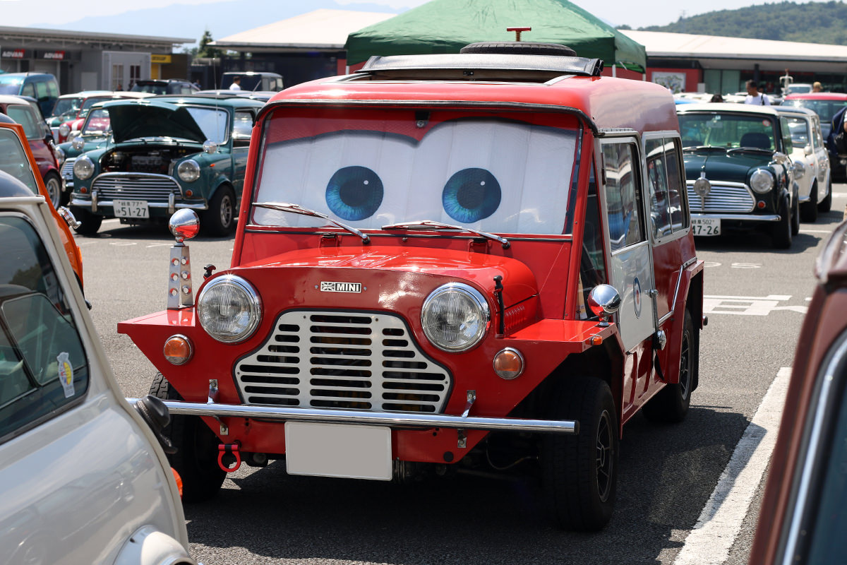 クラシックミニ フェスティバル2017_駐車場のミニ_その14