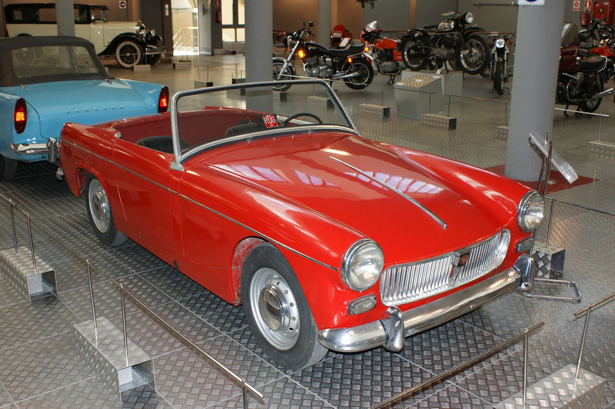 Mg ミジェット ファン トゥ ドライブを実現したみんなのオープンカー ローバーミニを中心にクルマを楽しむ専門店 Classca クラスカ