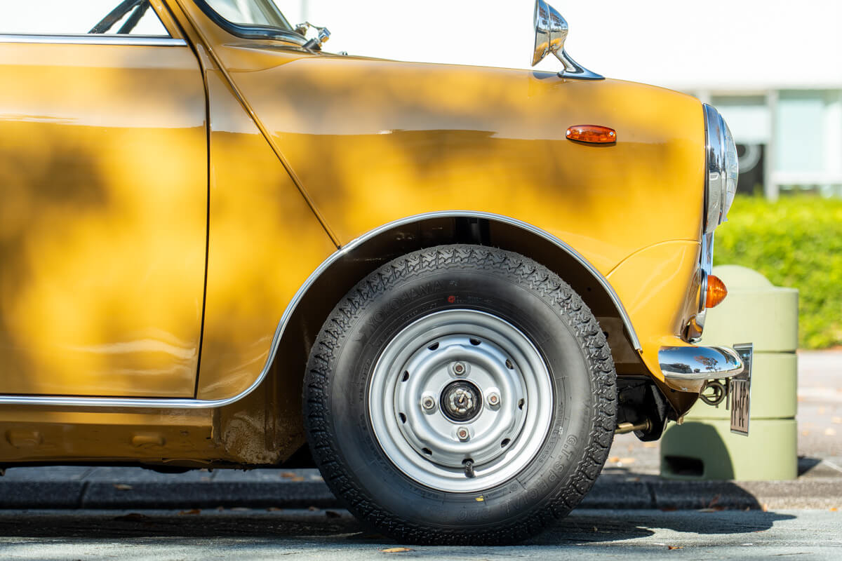 ローバーミニ 1000 MK-3スタイル