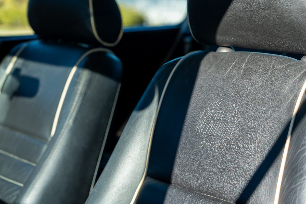 ローバーミニ クーパー タヒチブルー