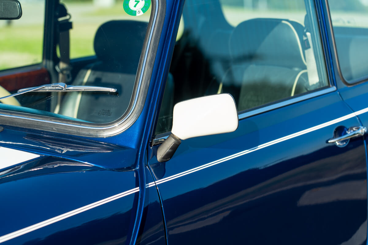 ローバーミニ クーパー タヒチブルー