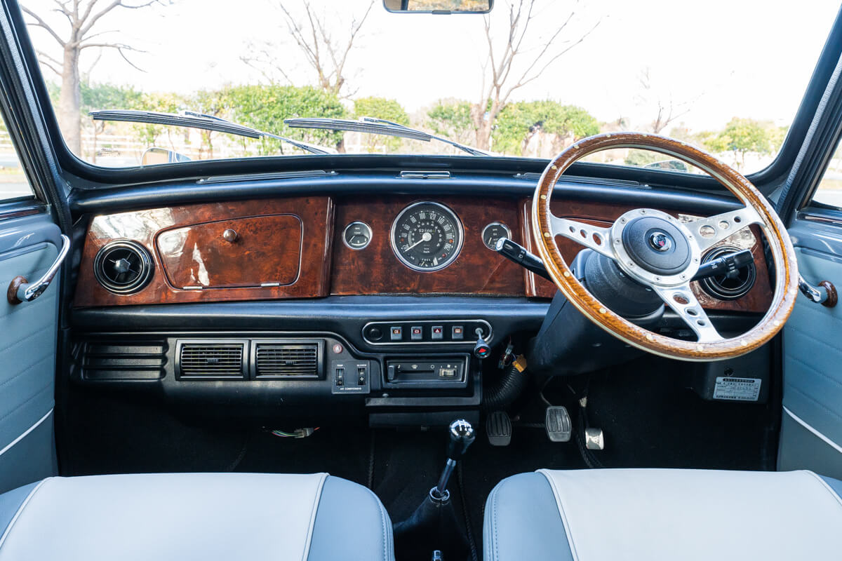 ローバーミニ MK-1オースチン スタイル