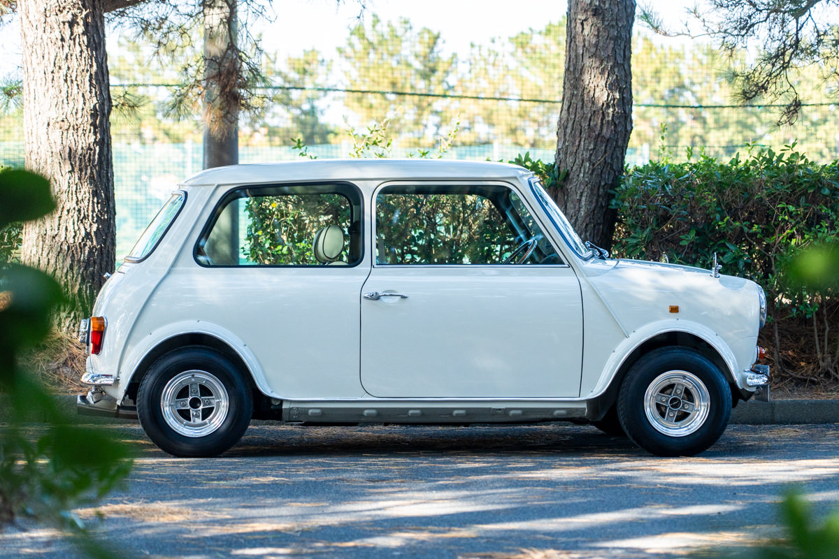 ローバーミニ オースチンMK-1 ボーイズレーサースタイル