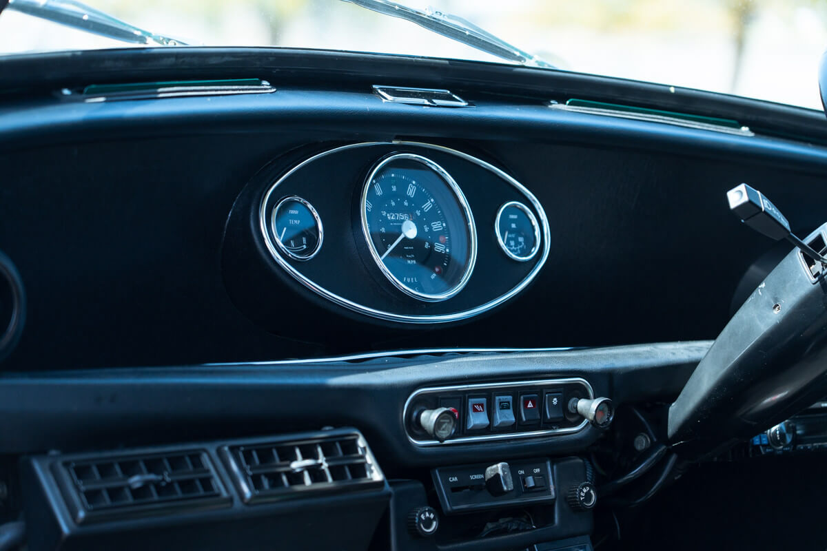 ローバーミニ 1000 クラシックスタイル