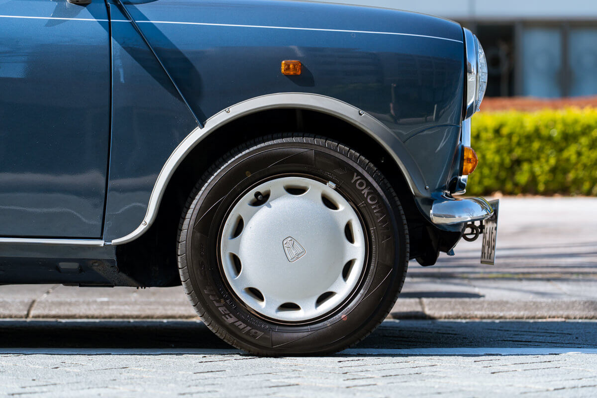 ローバーミニ 1000 メイフェア