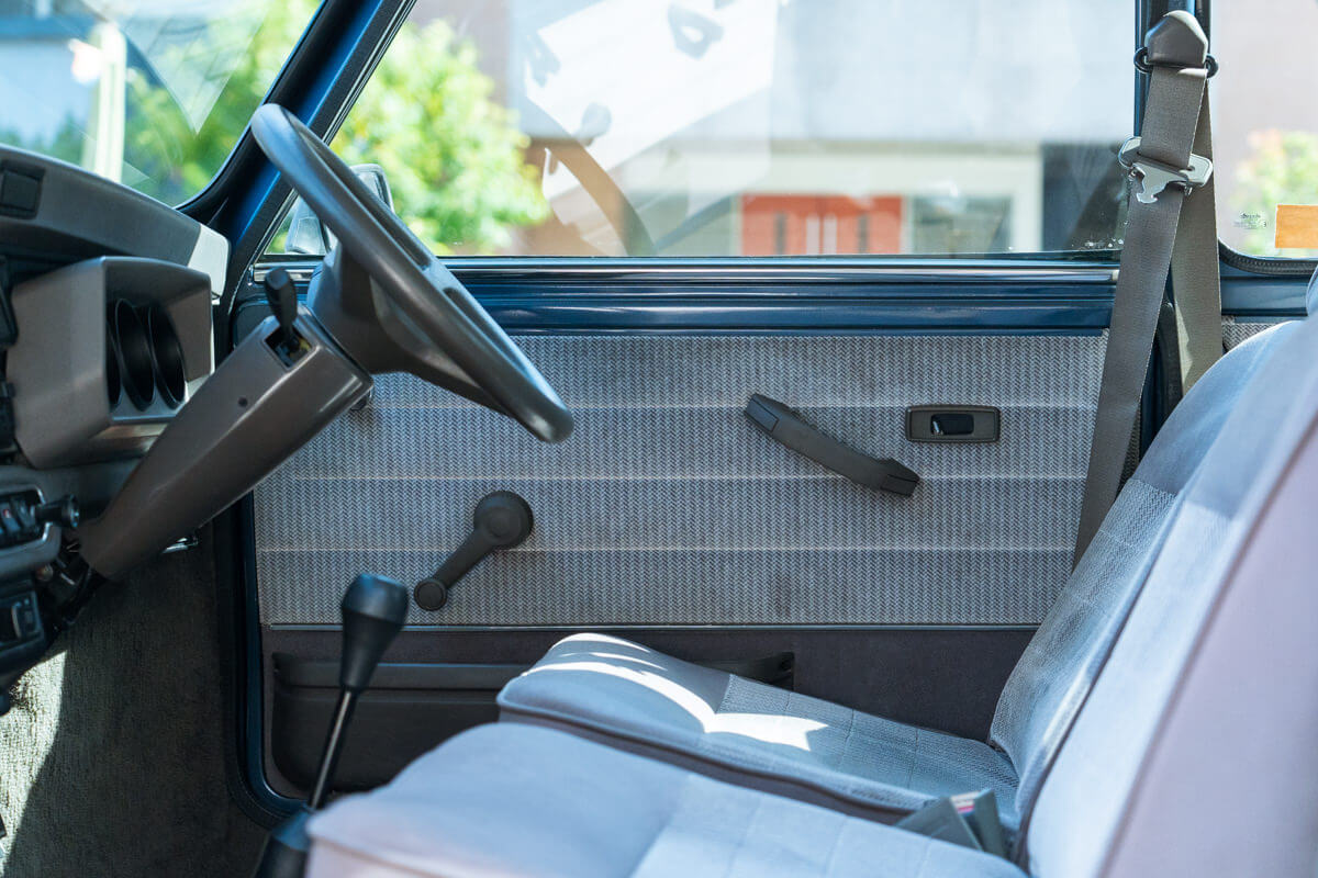 ローバーミニ 1000 メイフェア