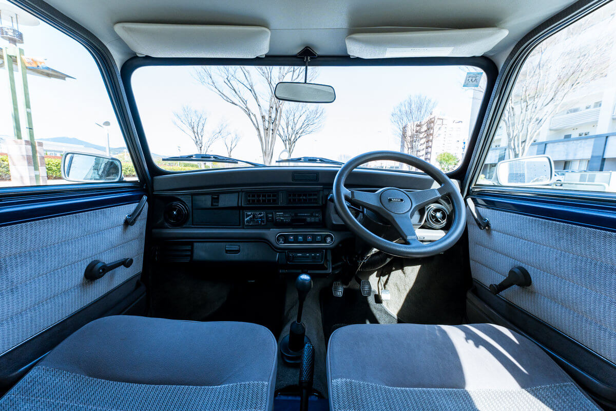 ローバーミニ 1000 メイフェア