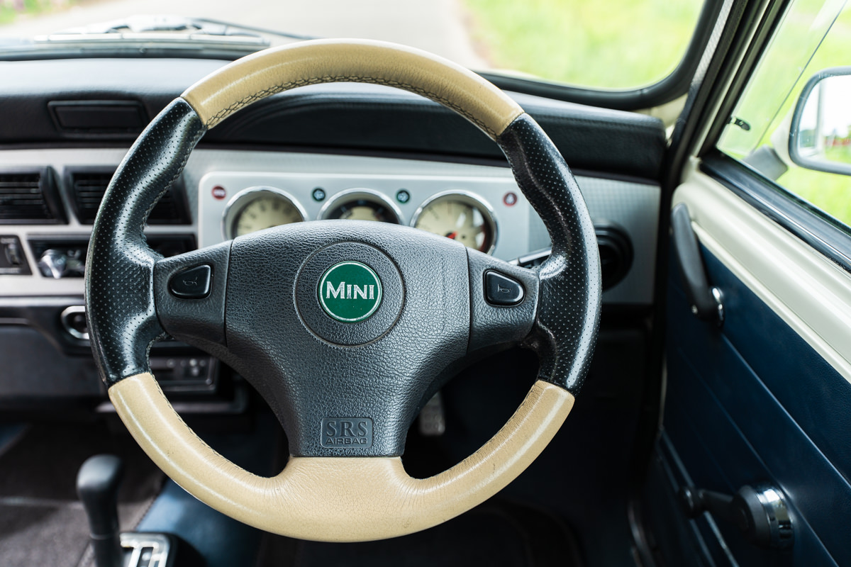 ローバーミニ 40周年アニバーサリー