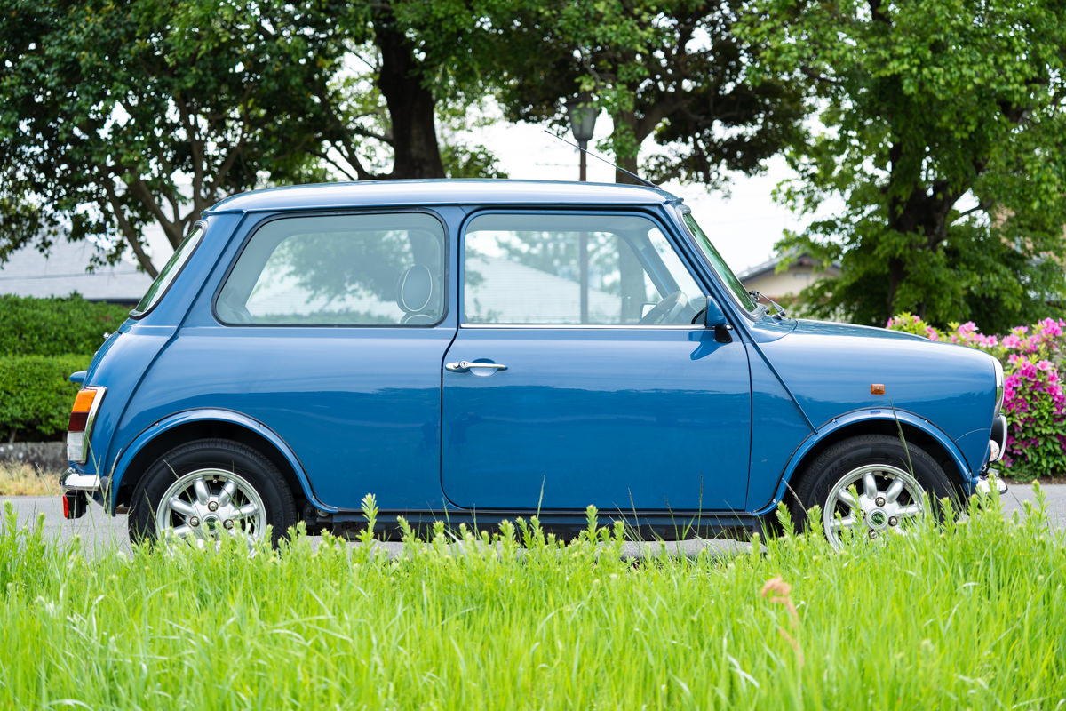 ローバーミニ 40周年アニバーサリー アイランドブルー