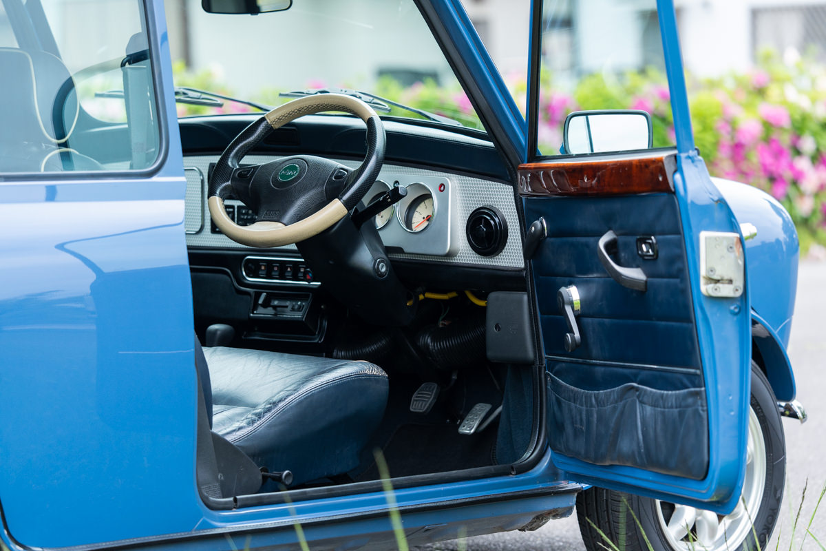 ローバーミニ 40周年アニバーサリー アイランドブルー