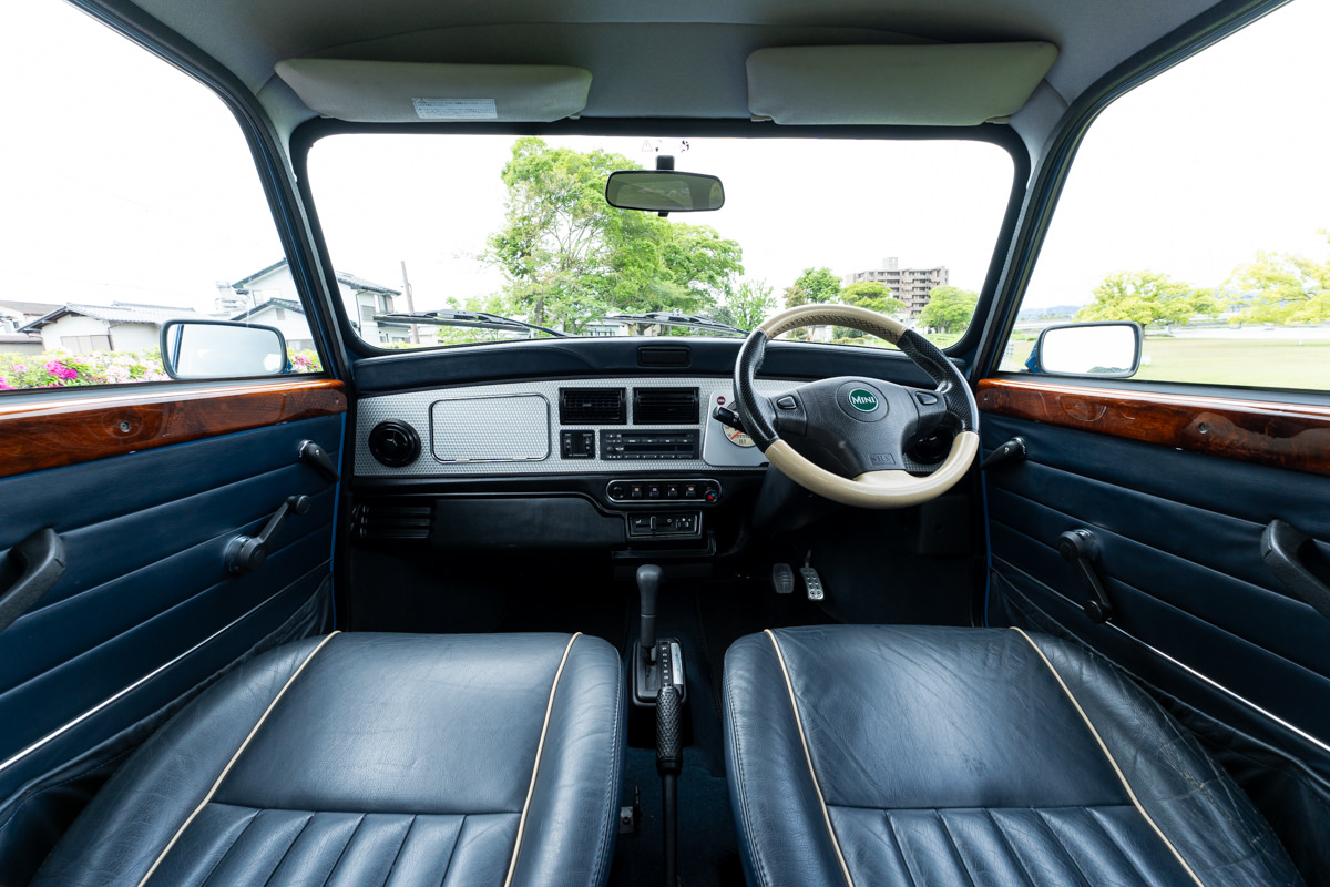 ローバーミニ 40周年アニバーサリー アイランドブルー