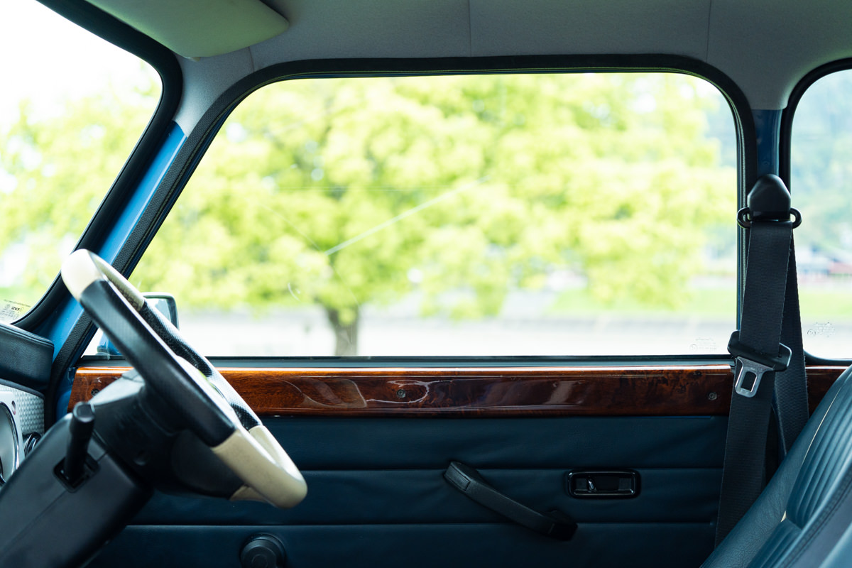 ローバーミニ 40周年アニバーサリー アイランドブルー