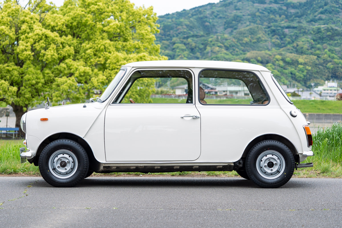 ローバーミニ 1970’s MK-3スタイル