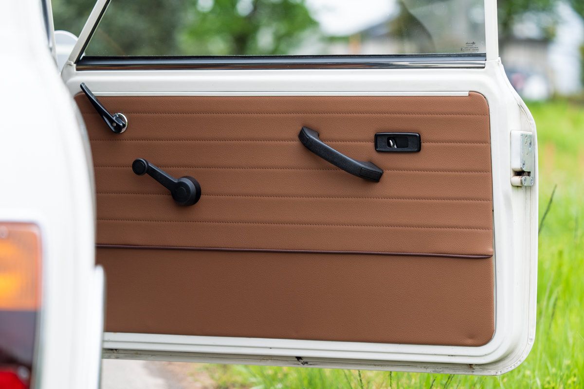 ローバーミニ 1970’s MK-3スタイル