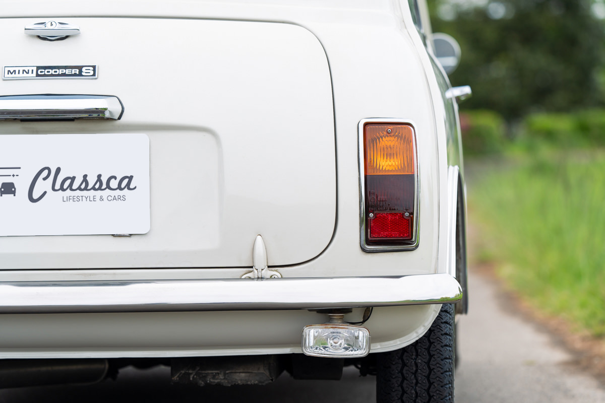 ローバーミニ 1970’s MK-3スタイル