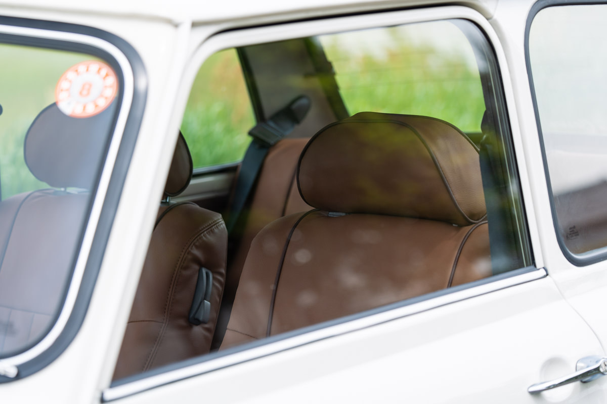 ローバーミニ 1970’s MK-3スタイル