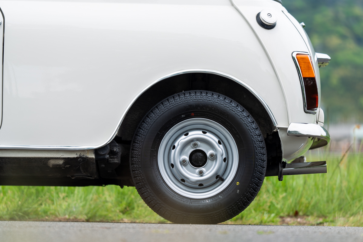 ローバーミニ 1970’s MK-3スタイル